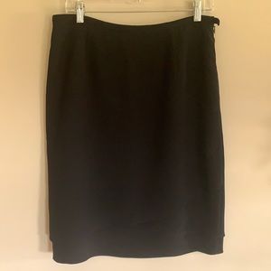 Ann Taylor black skirt. Size 12.
